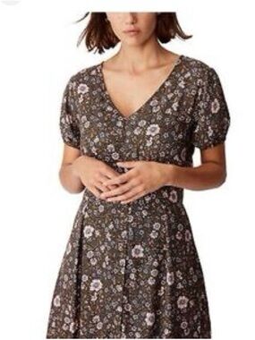 Cotton On Floral V-Neck Midi Dress